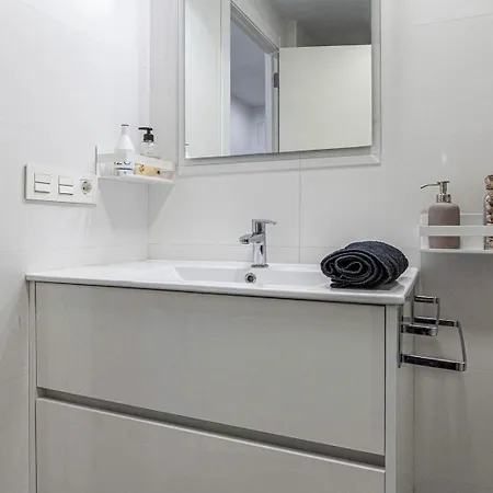 Apartament District Key - Valencia, Jesus Walencja